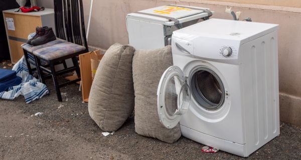 Washer Dryer Disposal in Davis